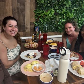 Wild Berry Cafe Naples - Breakfast Burrito Eggs Benedict turkey The Club Waffles Deluxe crepe - Breakfast & Brunch Near Me - Naples, Florida