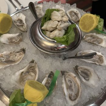 The Capital Grille - Fresh Oysters on the Half shell (6) - Steakhouses Near Me - San Antonio, Texas