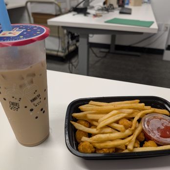 Mountain Boba Tea - Classic Milk Tea and "Popcorn" chicken - Bubble Tea Near Me - San Francisco, California