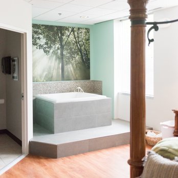 Premier Birth Center Chantilly - Aspen Room - Midwives Near Me - Chantilly, Virginia Premier Birth Center Chantilly - Aspen Room - Midwives Near Me - Chantilly, Virginia