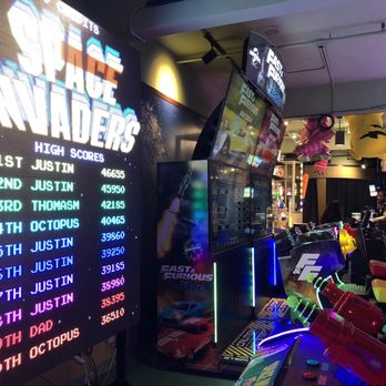 PLAYERS SPORTS GRILL & ARCADE - Updated June 2026 - 496 Photos & 747
