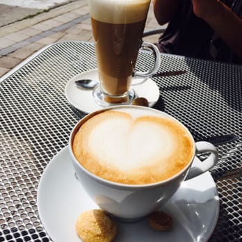 La Dolce Vita - Coffee & Tea Near Me - Oakville, Ontario