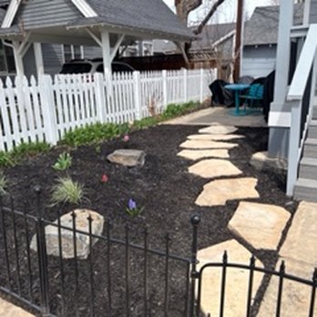 Delacruz - a walkway in front of a house - Lawn Services Near Me Delacruz - a walkway in front of a house - Lawn Services Near Me