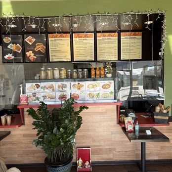 Bun Me! - Menu and front of restaurant - Vietnamese Near Me - Northridge, California