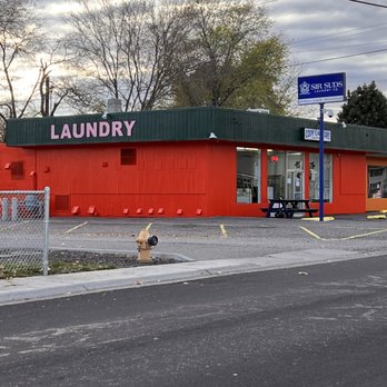 Sir Suds Laundry - New paint on Sir Suds. It definitely livens up the neighborhood - Laundromat Near Me - Richland, Washington Sir Suds Laundry - New paint on Sir Suds. It definitely livens up the neighborhood - Laundromat Near Me - Richland, Washington