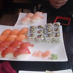 Sakura Sushi