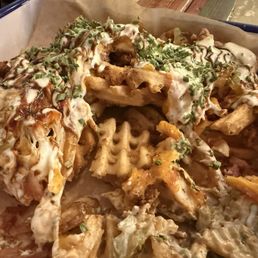 Chicken Treylor Park Nachos Grande