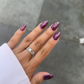 Lux Sf2 - Cat eye polish - Nail Salons Near Me - San Francisco, California Lux Sf2 - Cat eye polish - Nail Salons Near Me - San Francisco, California