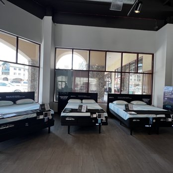Mattress Firm Vail Avon - Furniture Stores Near Me - Avon, Colorado