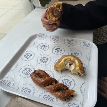 Paris Baguette - Bakeries Near Me - Evanston, Illinois Paris Baguette - Bakeries Near Me - Evanston, Illinois