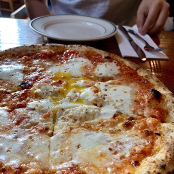 Roberta's - famous OG with egg - Pizza Near Me - Brooklyn, New York Roberta's - famous OG with egg - Pizza Near Me - Brooklyn, New York