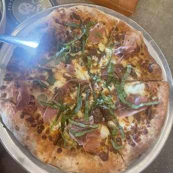 Pinthouse Pizza - Pizza - Pizza Near Me - Austin, Texas