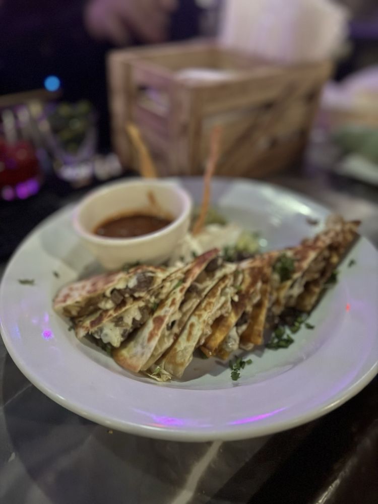 Social spots from El Sol GL