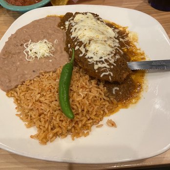 Serranos - Cheese Chile Relleno - Mexican Near Me - Austin, Texas
