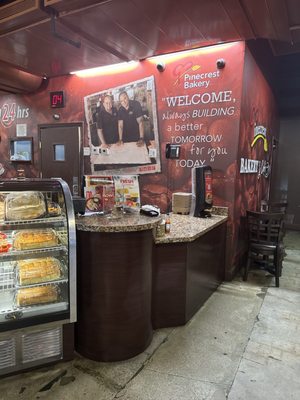 Pinecrest Bakery - Kendall by null