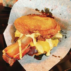 Butjer - The FRYING DUTCHMEN mit Bacon...