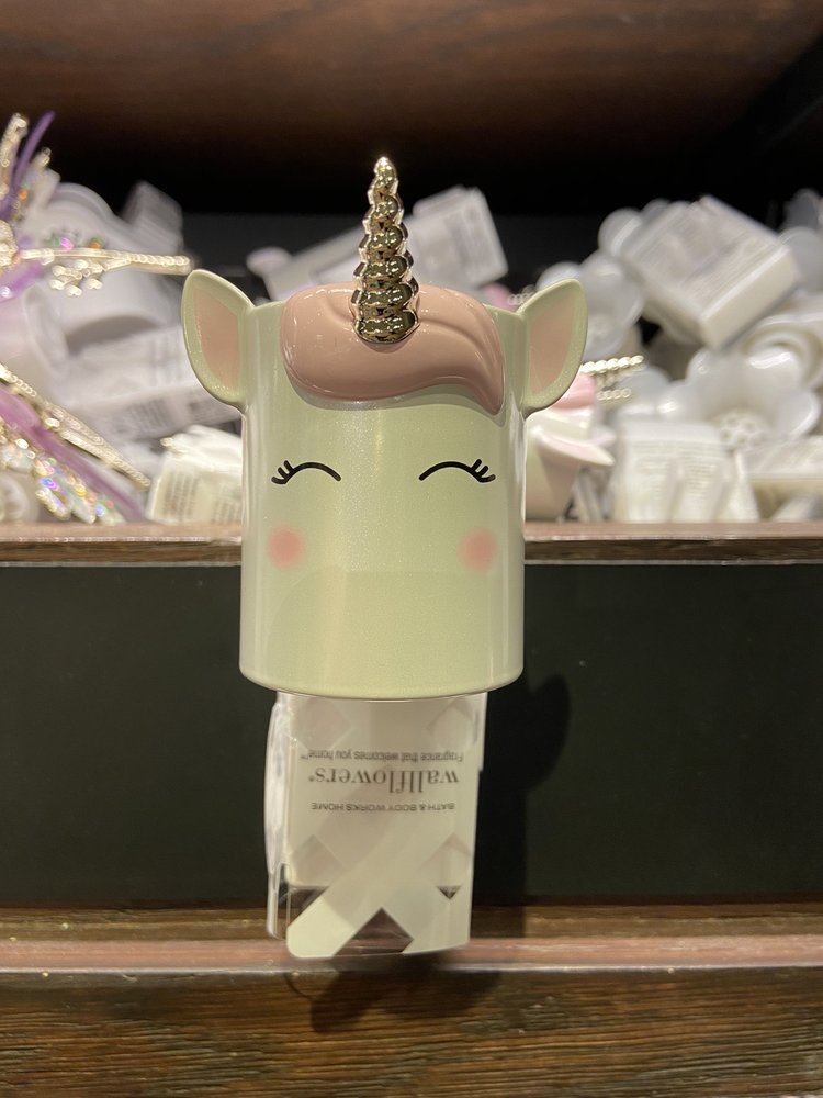 BATH & BODY WORKS Updated July 2024 134 St Clair Square, Fairview