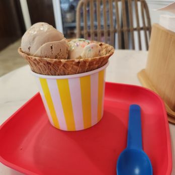 Bee Nice Cream - Salted caramel and birthday cake in a waffle bowl - Ice Cream & Frozen Yogurt Near Me - San Antonio, Texas Bee Nice Cream - Salted caramel and birthday cake in a waffle bowl - Ice Cream & Frozen Yogurt Near Me - San Antonio, Texas