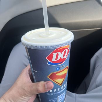 Dairy Queen / Orange Julius - Large Orange Julius Original.  So refreshing on a hot day. - Ice Cream & Frozen Yogurt Near Me - Oneonta, New York