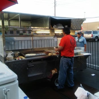 Tacos Huicho - Right off the grill bomb.com these dudes don't play worth the trip you won't be disappointed - Mexican Near Me - Phoenix, Arizona Tacos Huicho - Right off the grill bomb.com these dudes don't play worth the trip you won't be disappointed - Mexican Near Me - Phoenix, Arizona