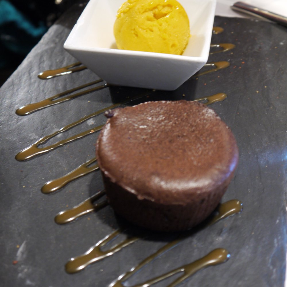 Les Enfants Perdus - moeulleux au chocolat - French Near Me - Paris, 75 Les Enfants Perdus - moeulleux au chocolat - French Near Me - Paris, 75