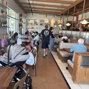 Strada - Inside dining - Sandwiches Near Me - Fresno, California Strada - Inside dining - Sandwiches Near Me - Fresno, California