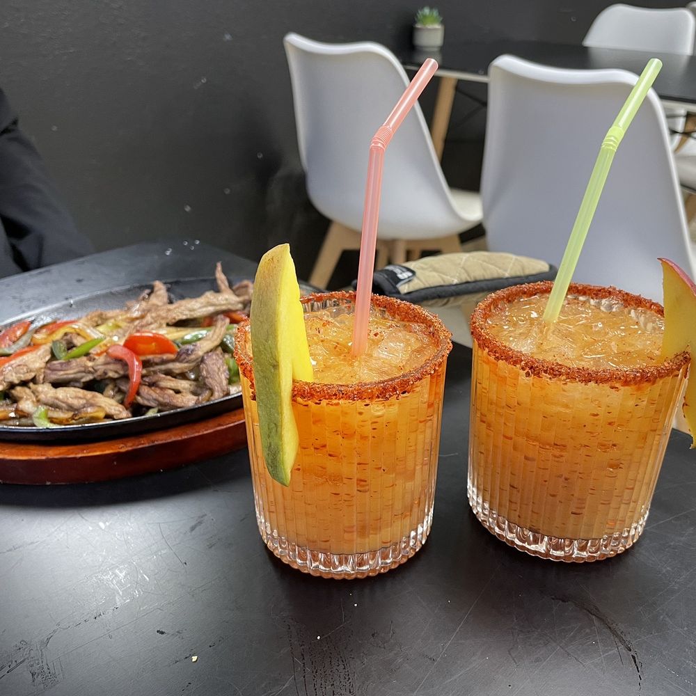 Fridha's Mexican Kitchen & mezcal - Mango mezcal cocktails and steak fajitas - Mexican Near Me - Springdale, Arkansas