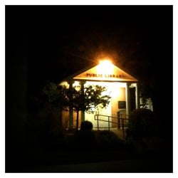 Clarendon Hills Public Library