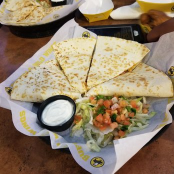Buffalo Wild Wings - American Near Me - Bedford, Texas