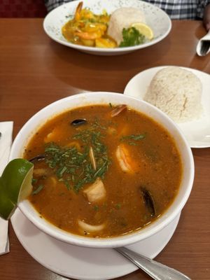 Alpamayo Peruvian Cuisine by null