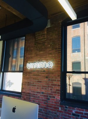 Neon Williams by null