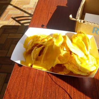 Bowinkle Drive Thru - Nachos - Fast Food Near Me - Rancho Cordova, California