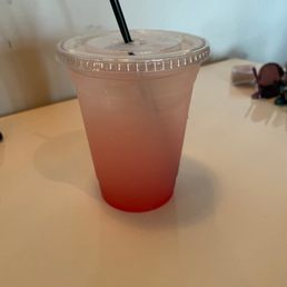 Hibiscus lemonade: Delicious, sweet, and refreshing Hibiscus lemonade: Delicious, sweet, and refreshing