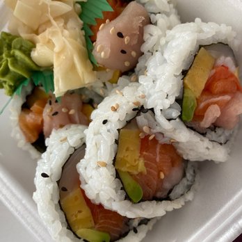 Sushi U - House roll - Japanese Near Me - Burnaby, British Columbia