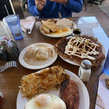 JT Country Kitchen - Breakfast & Brunch Near Me - Joshua Tree, California JT Country Kitchen - Breakfast & Brunch Near Me - Joshua Tree, California