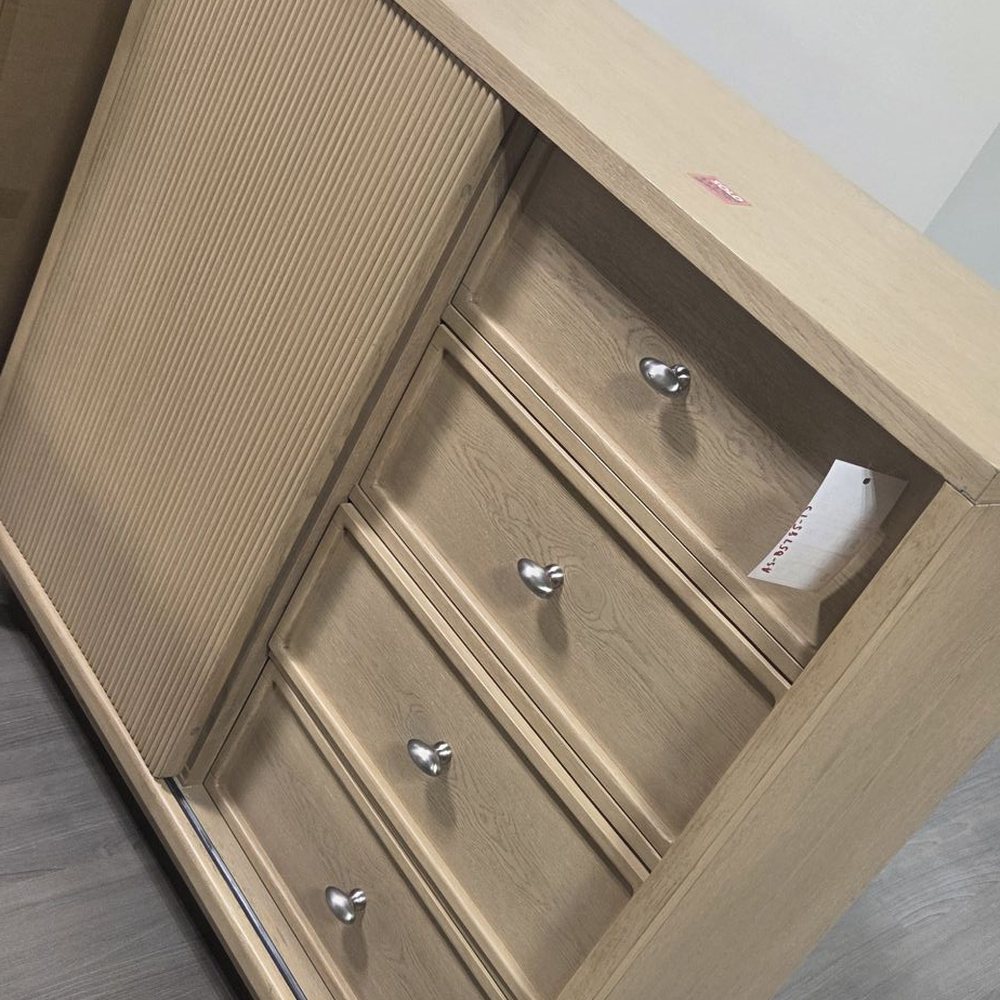 Focus Movers - Furniture i purchased from a liquidation sale. - Movers Near Me - Baltimore, Maryland