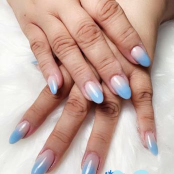 Splendid Nails - Ombré airbrush summer nails looks like cotton candy - Nail Salons Near Me - Glendale, Arizona
