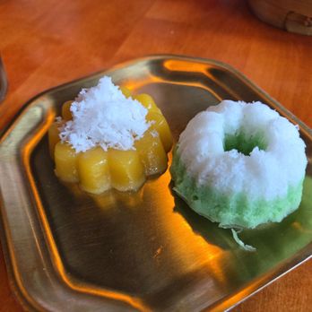 Pasar - Onggol-onghol & Putu Ayu - Indonesian Near Me - Portland, Oregon