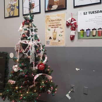 Liquid Tea Bar - Wall art near the tree - Bubble Tea Near Me - San Bernardino, California Liquid Tea Bar - Wall art near the tree - Bubble Tea Near Me - San Bernardino, California