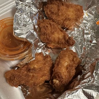 Bambino's Pizzeria - "Spicy" breaded wings with hot sauce on the side - Pizza Near Me - Pittsburgh, Pennsylvania Bambino's Pizzeria - "Spicy" breaded wings with hot sauce on the side - Pizza Near Me - Pittsburgh, Pennsylvania