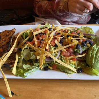 La Puerta Azul - Southwest salad - Mexican Near Me - Salt Point, New York