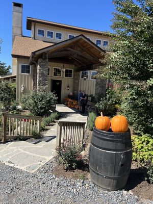 Barrel Oak Winery and Brewery by null