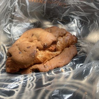 Tous Les Jours - Chocolate Chip Cookie Croissant - Bakeries Near Me - University City, Missouri Tous Les Jours - Chocolate Chip Cookie Croissant - Bakeries Near Me - University City, Missouri