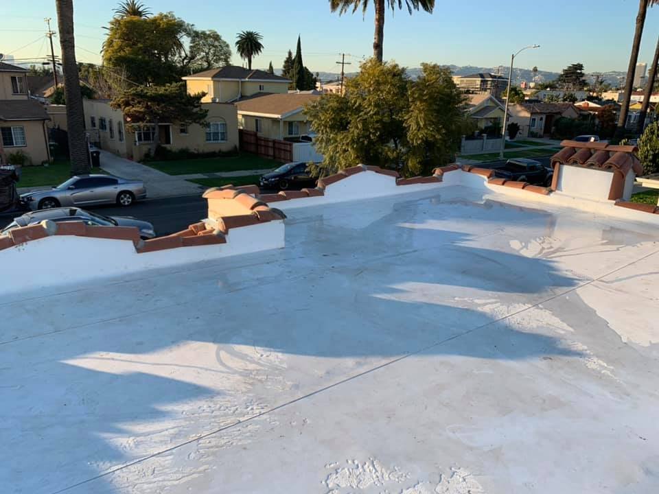 Slide of R&A Roofing