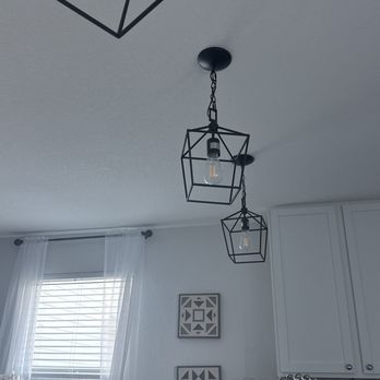 Wire Up Electric - Electricians Near Me - Converse, Texas