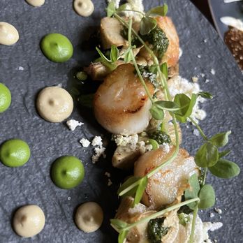Moody Tongue Brewing - Scallops - Venues & Event Spaces Near Me - Chicago, Illinois