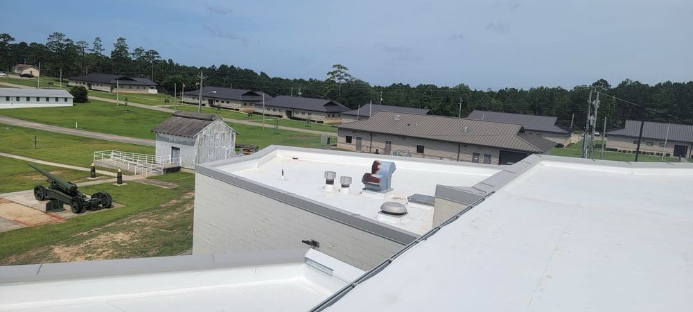 Slide of A&L Melendez Commercial Roofing