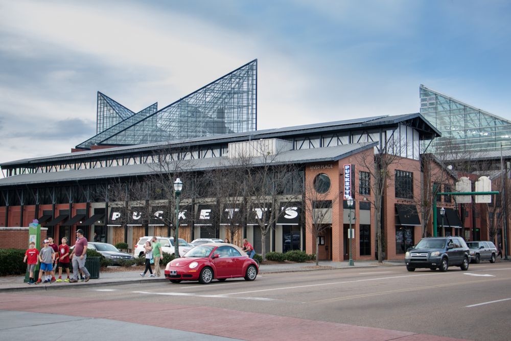 Food from Puckett's Restaurant