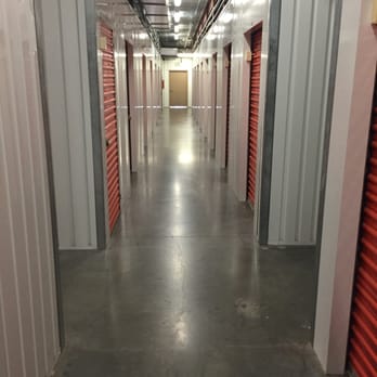 Public Storage - Clean and clutter free hallways that make access easy - Self Storage Near Me - Austin, Texas