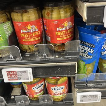 Schnucks Overland - Grocery Near Me - Overland, Missouri